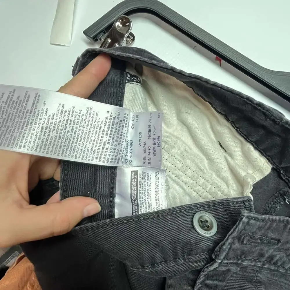 Levi's Black Cargo Pants